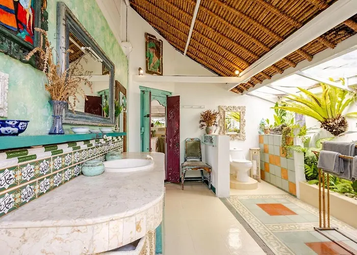 別荘 Charming, Homely, Pool, Lush Gardens, Umalas, Cozy *