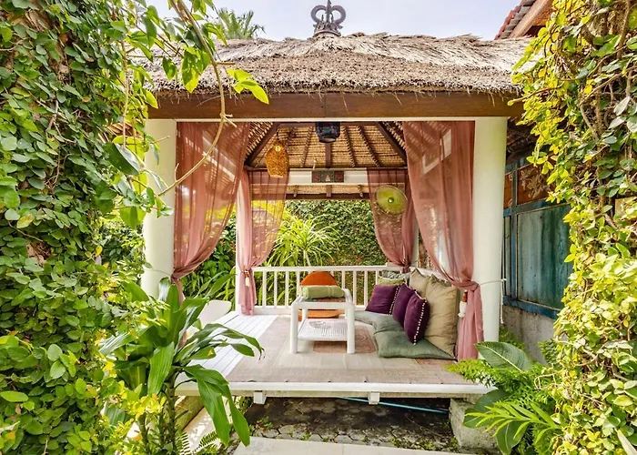Charming, Homely, Pool, Lush Gardens, Umalas, Cozy *