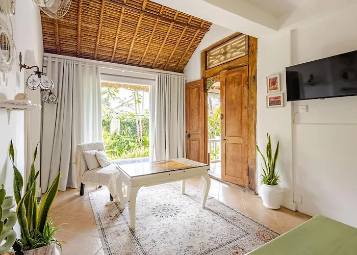 Charming, Homely, Pool, Lush Gardens, Umalas, Cozy * ケロボカン